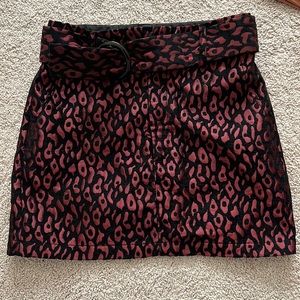 Mini skirt - cute for date night!